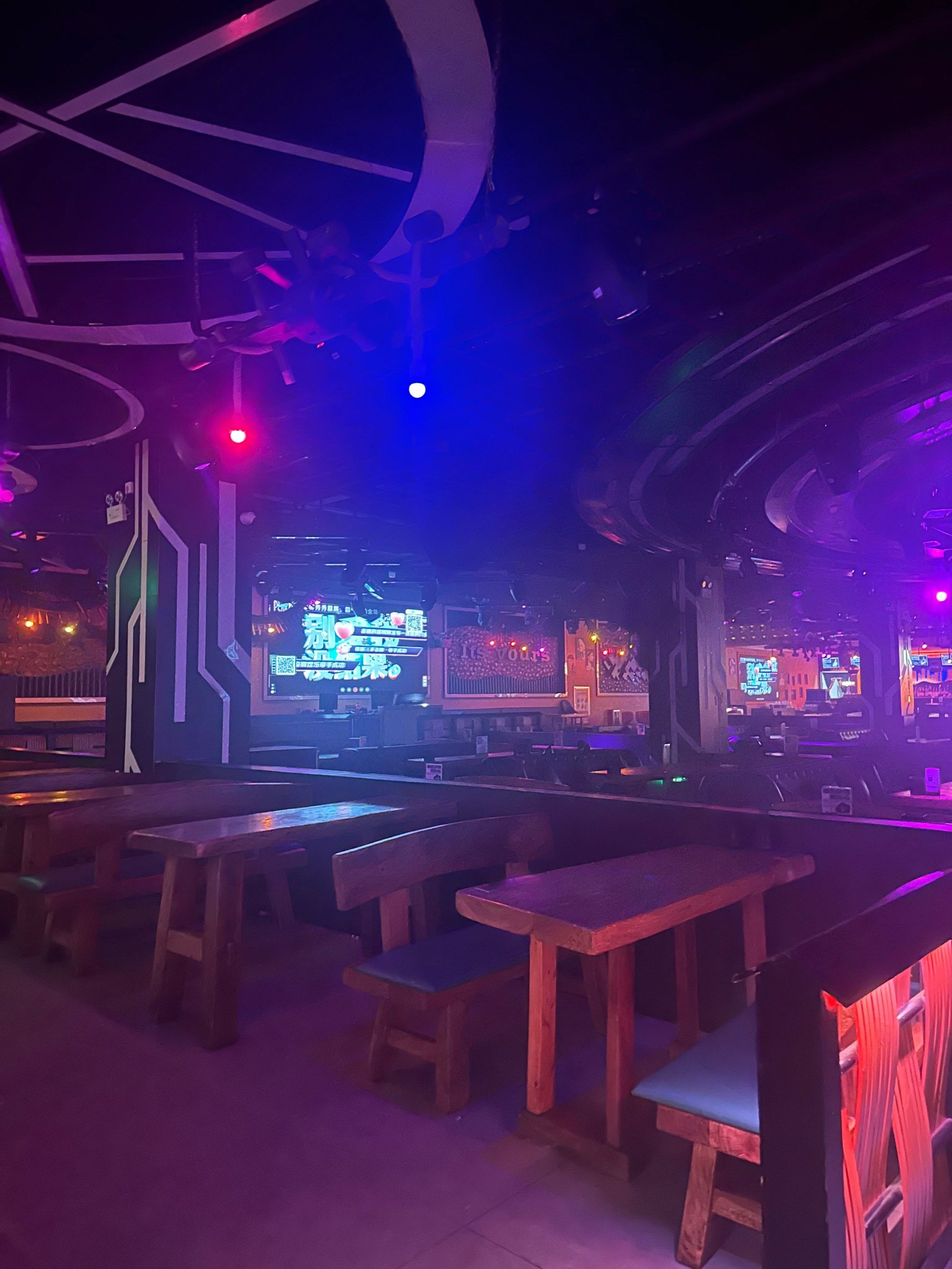 阜阳商务ktv价格多少钱一个小时-界首市ktv预定